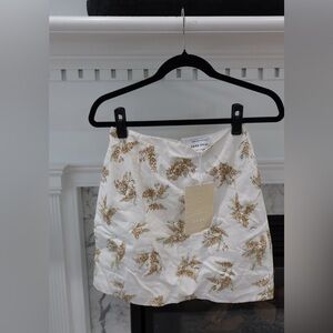 Sabo skirt, white mini skirt, new with tags